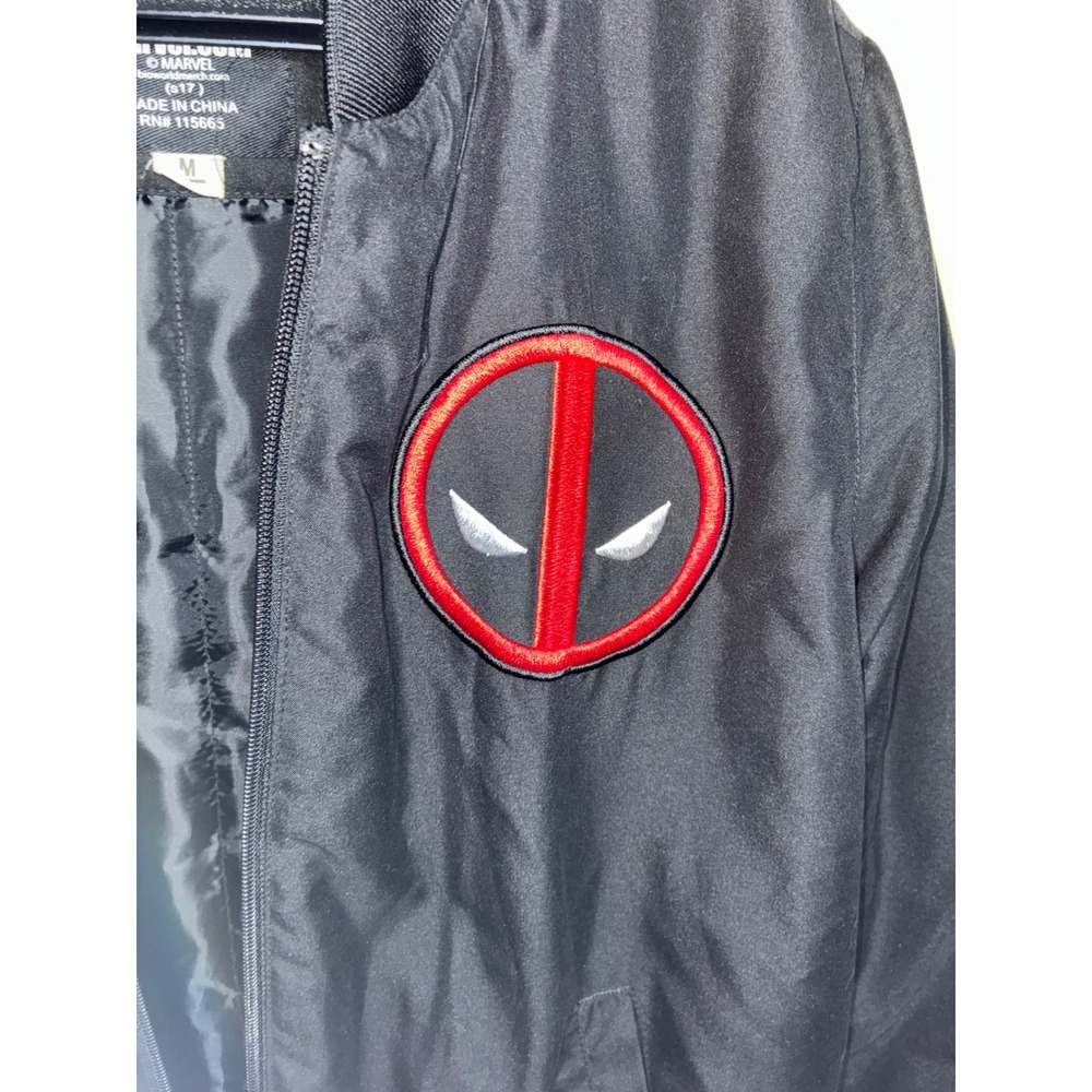 2000s Y2K 2017 Marvel Comics Deadpool 91 Comic Book Varsity Bomber Jacket, Med - Picture 4 of 10